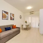Vatican Apartment - Betty Home